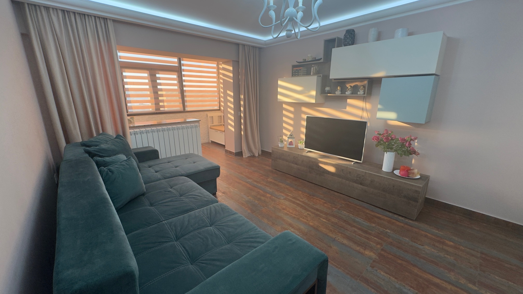 Apartament renovat total Faleza Nord(AXI115)