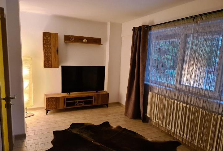 Apartament 2 camere BLOC NOU 450 eur(AXI117)