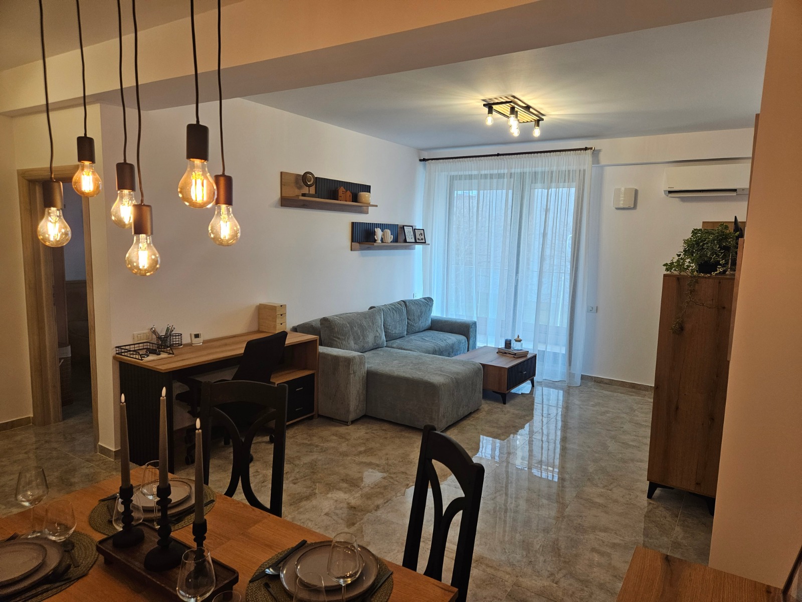 Apartament 2 camere – Prima închiriere – Zona Campus – Bloc Primavera(AXI118)